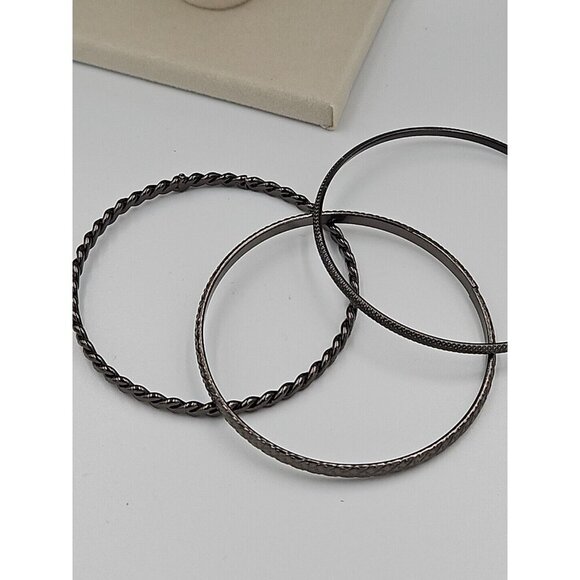 Lot Of 3 Gunmetal Tone Bangle Bracelets - Picture 2 of 6